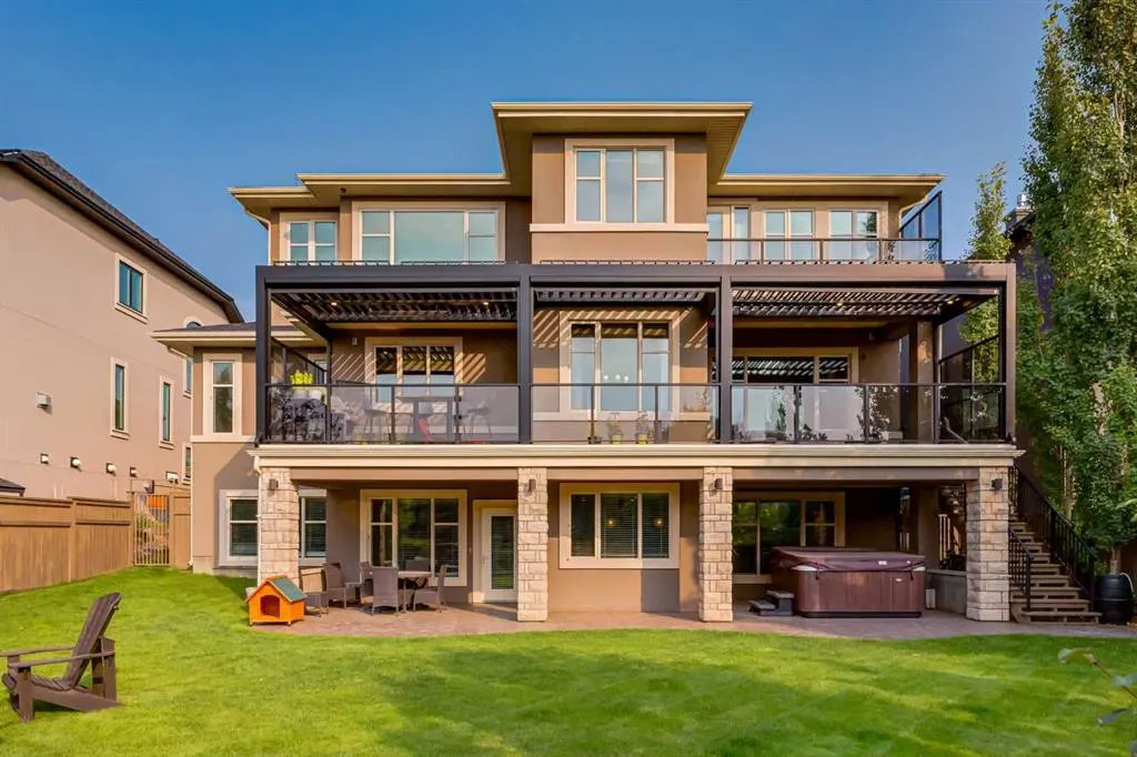 223 Aspen Ridge Place SW