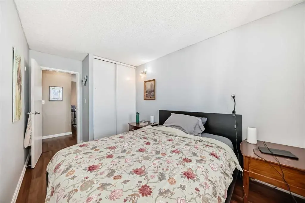 1334 12 Avenue SW, #808
