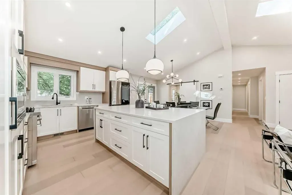 159 Lake Wapta Rise SE