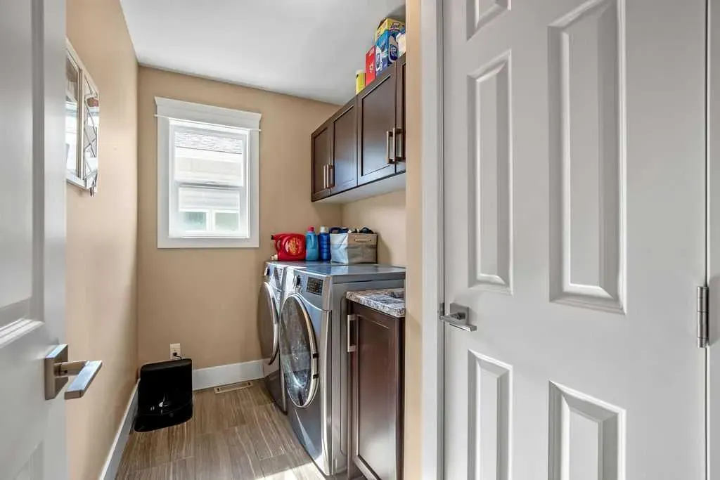 2033 High Country Rise NW