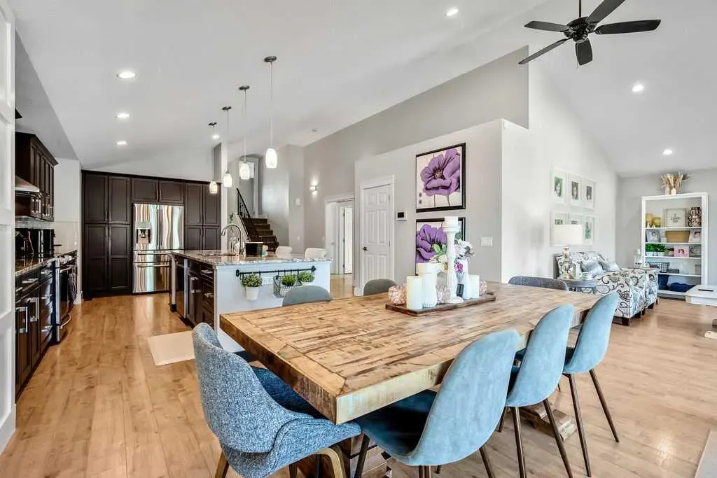 2033 High Country Rise NW