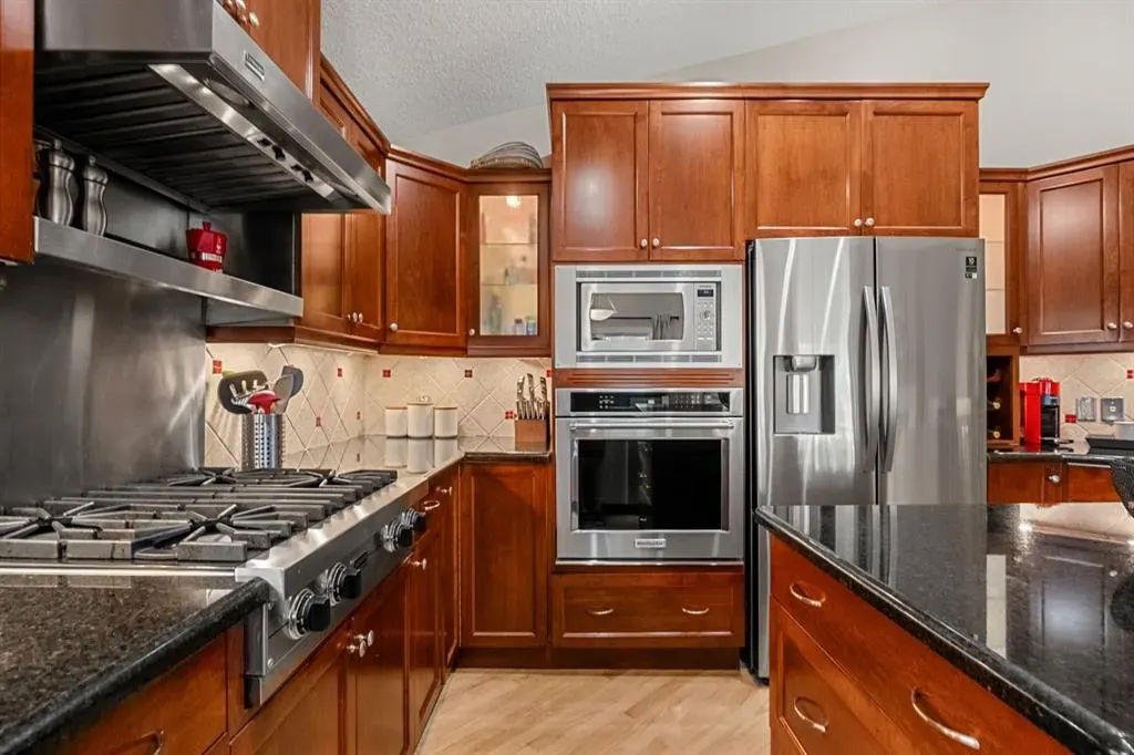 13015 Bonaventure Drive SE