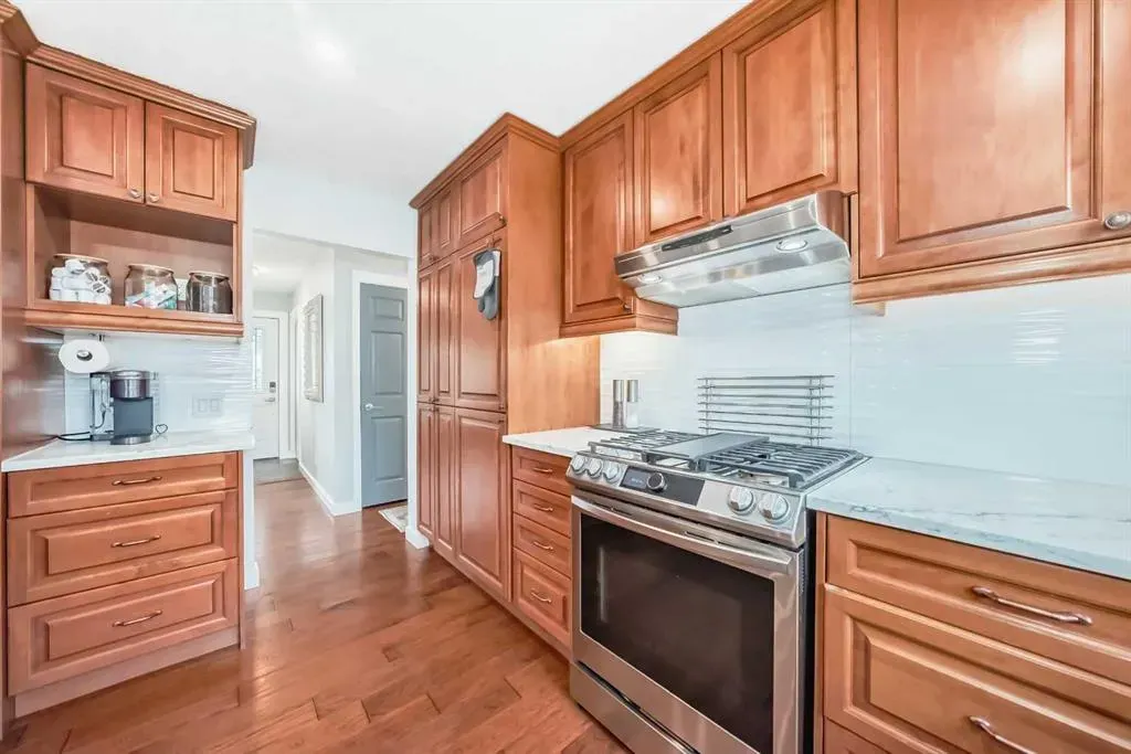 424 Rundlehill Way NE