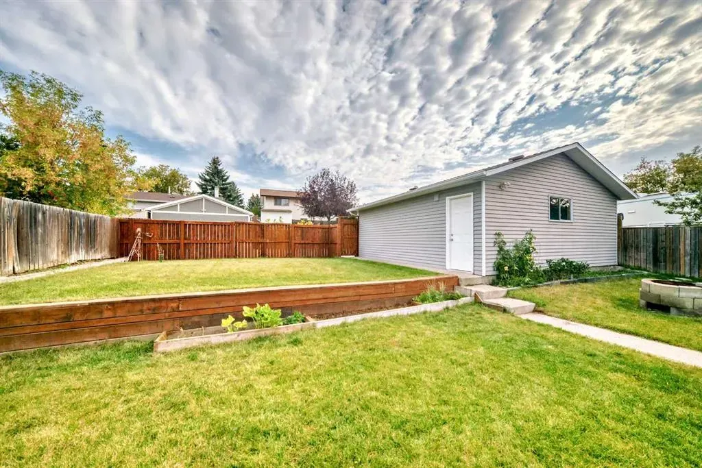 424 Rundlehill Way NE