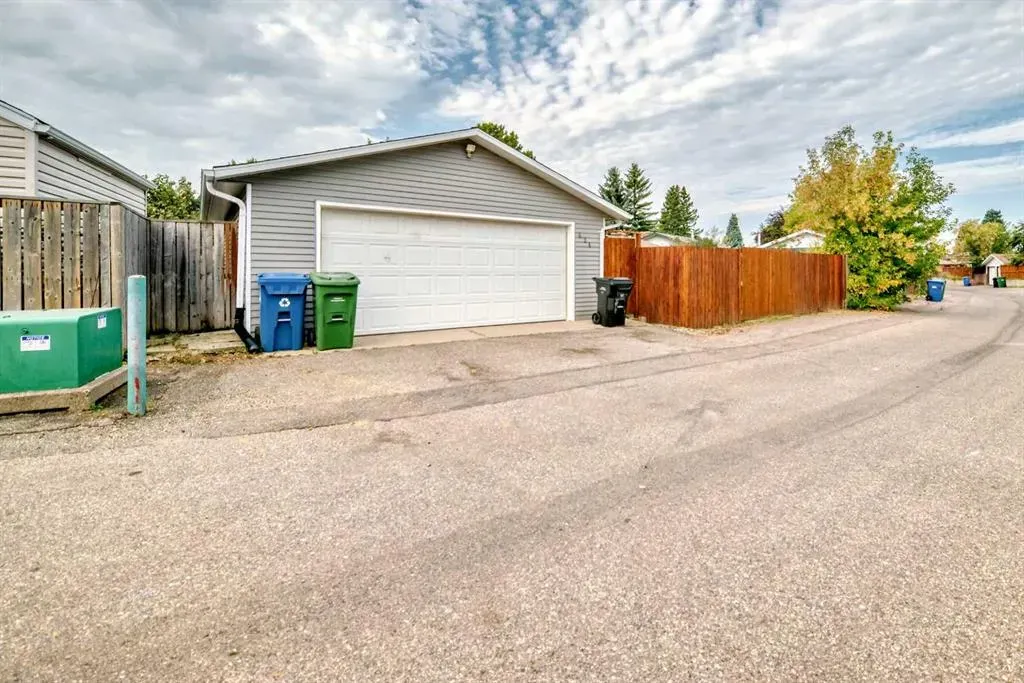 424 Rundlehill Way NE