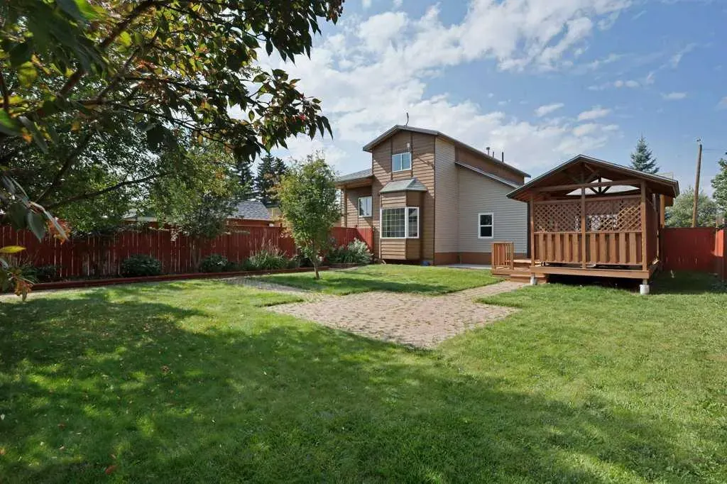 521 Tulip Street