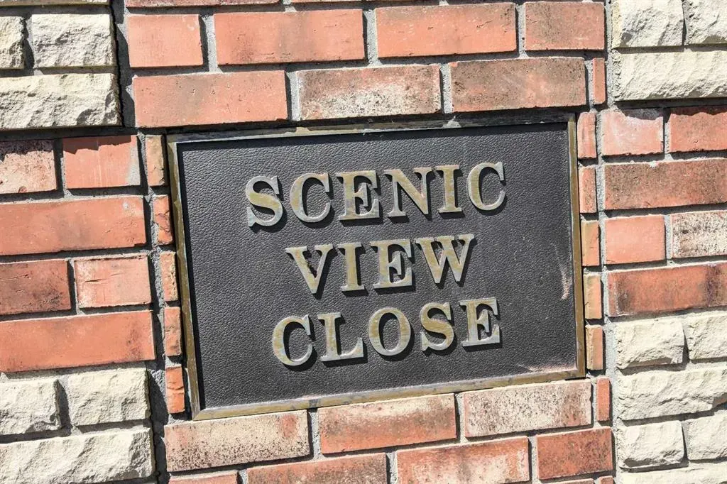 148 Scenic View Close NW