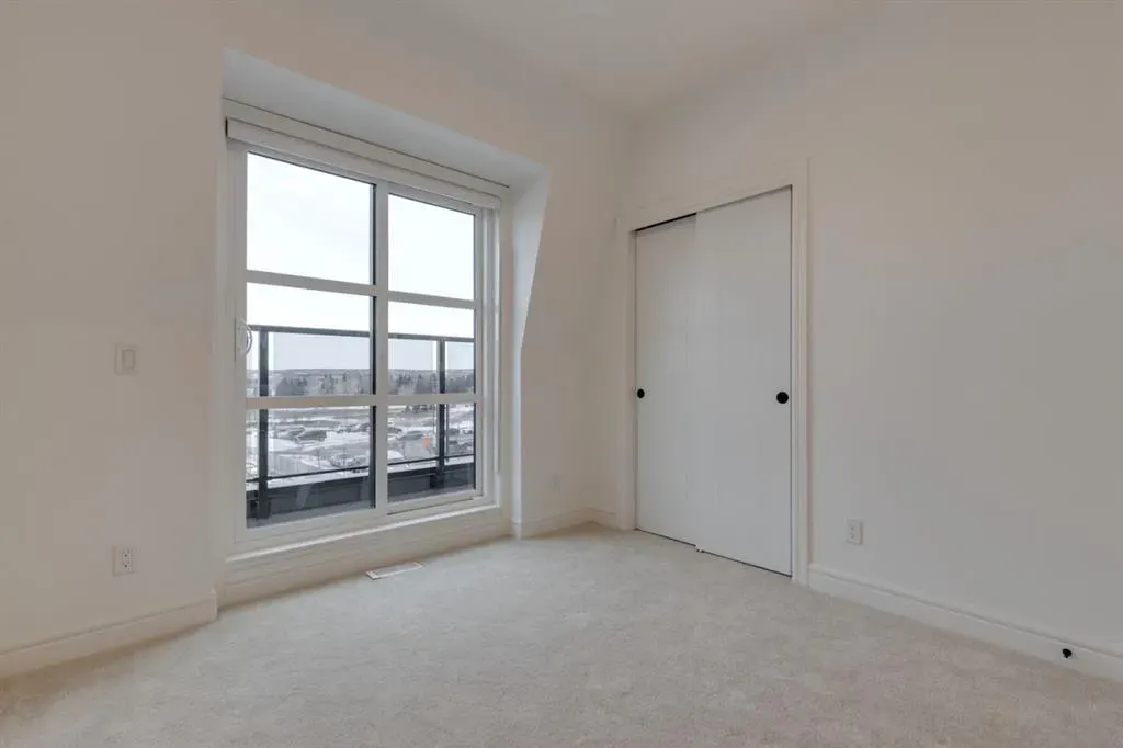 4270 Norford Avenue NW, #701