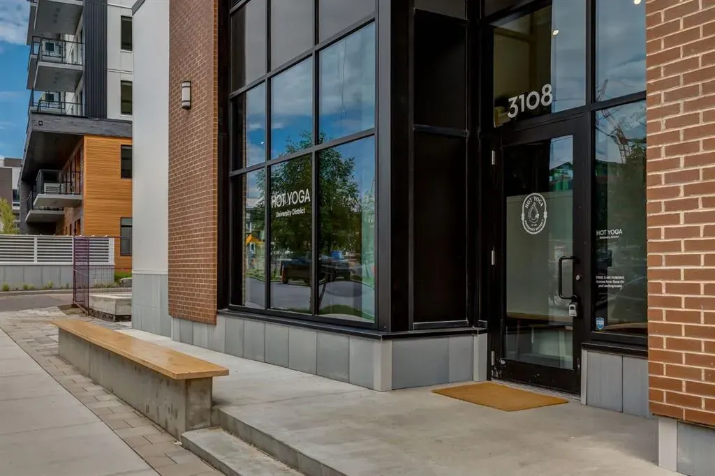 4270 Norford Avenue NW, #701