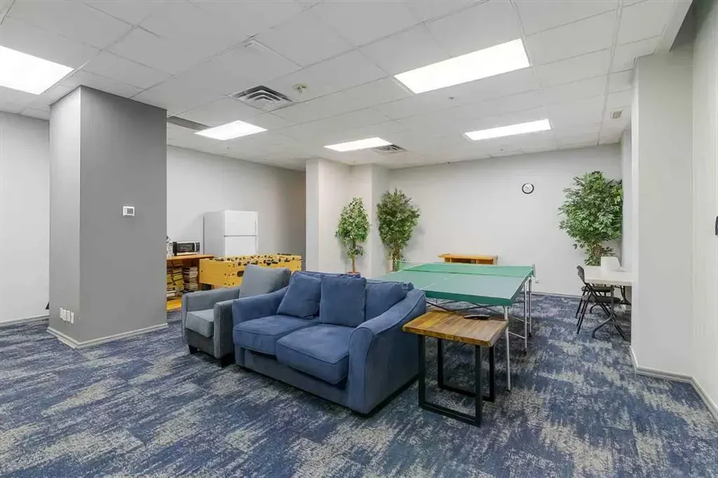683 10 Street SW, #1204