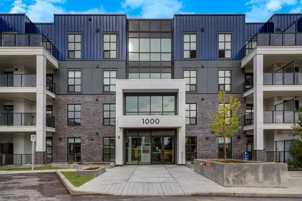 4270 Norford Avenue NW, #2202