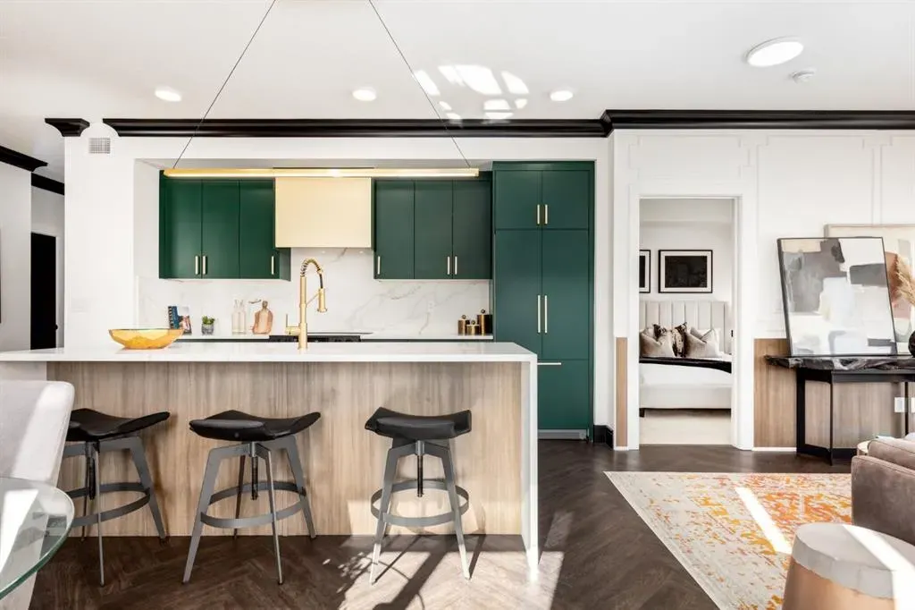 4270 Norford Avenue NW, #2103