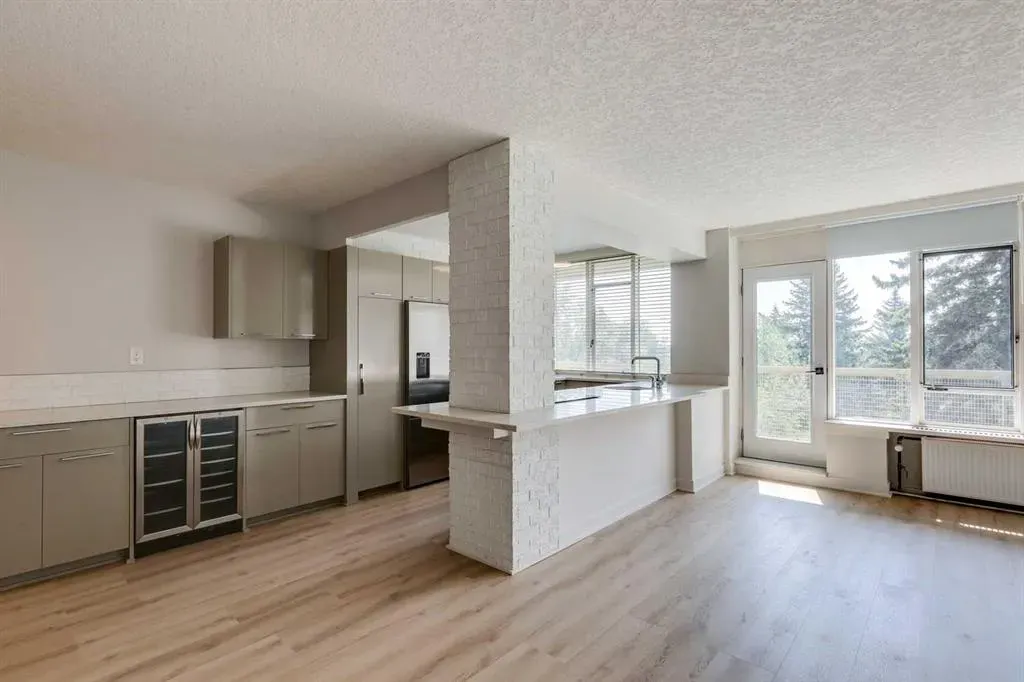 3316 Rideau Place SW, #408