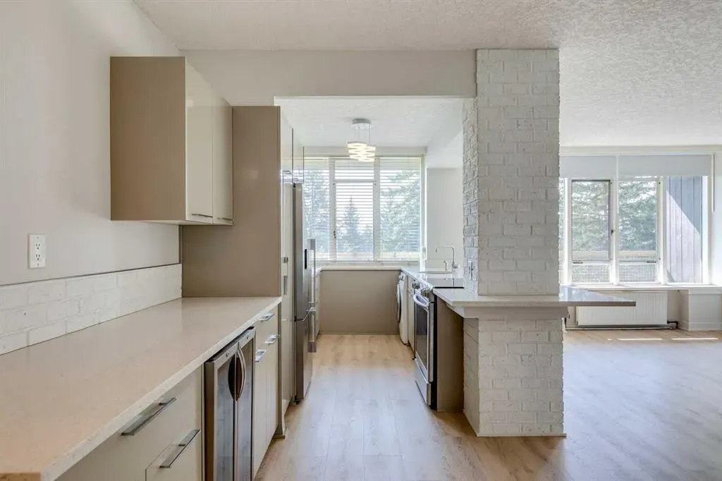 3316 Rideau Place SW, #408
