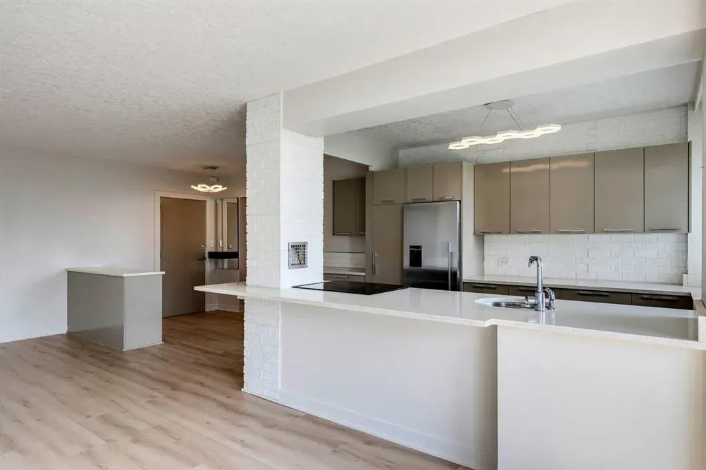3316 Rideau Place SW, #408