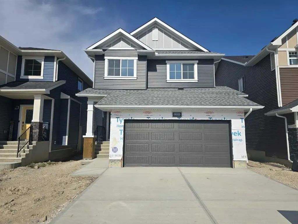 512 Baywater Manor SW