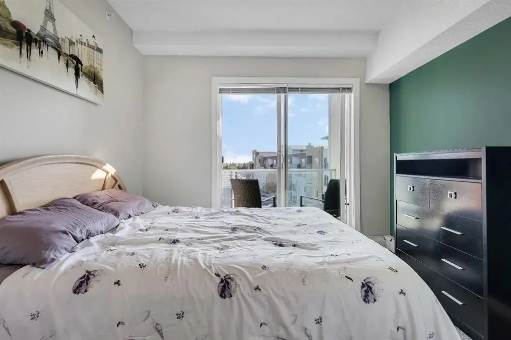 604 East Lake Boulevard NE, #2409