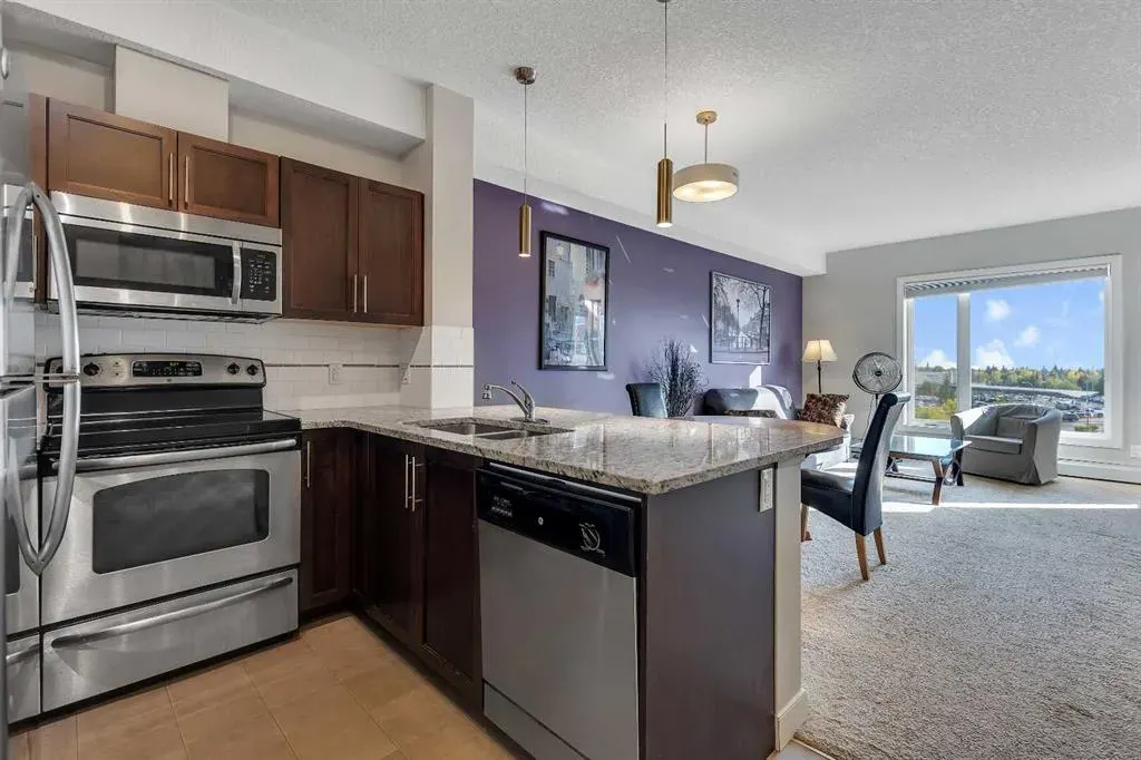 604 East Lake Boulevard NE, #2409