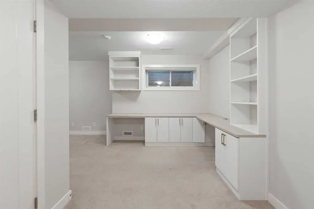 448 Quarry Villas SE