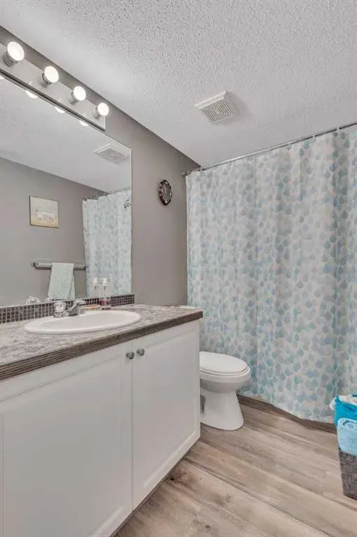 60 Lawford Avenue, #205