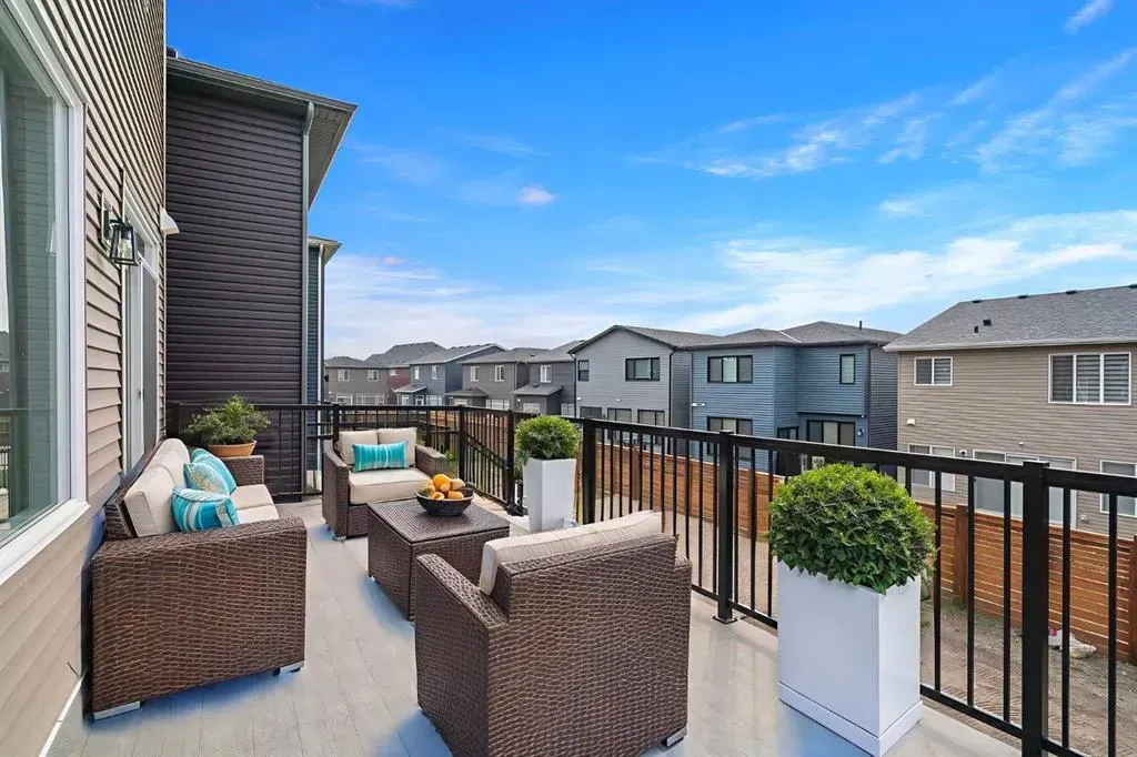 31 Lucas Passage NW
