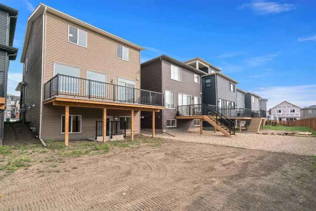31 Lucas Passage NW