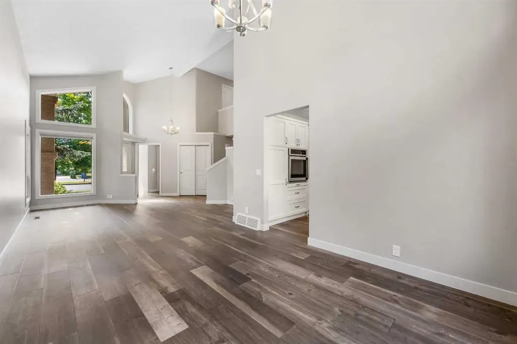 14 Douglasbank Drive SE