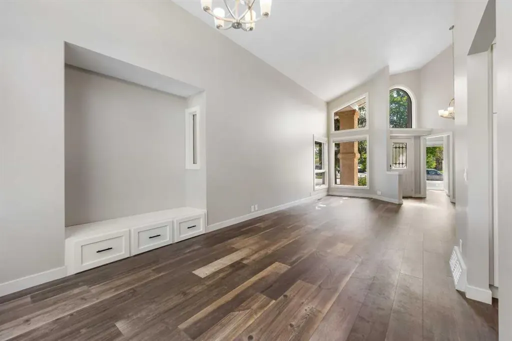 14 Douglasbank Drive SE