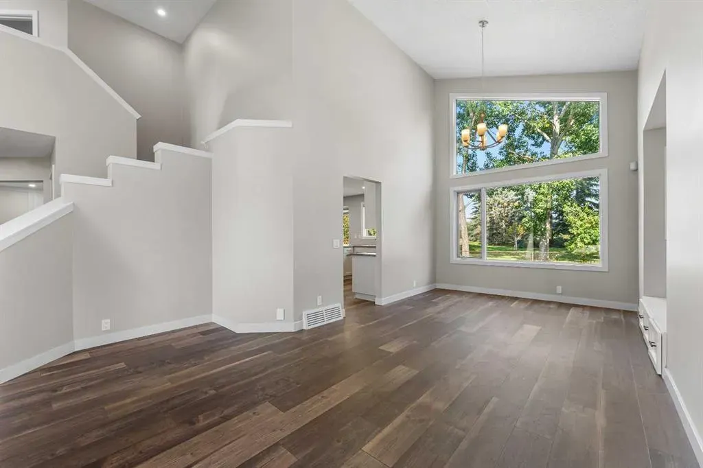 14 Douglasbank Drive SE