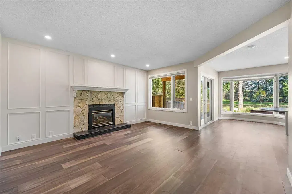 14 Douglasbank Drive SE