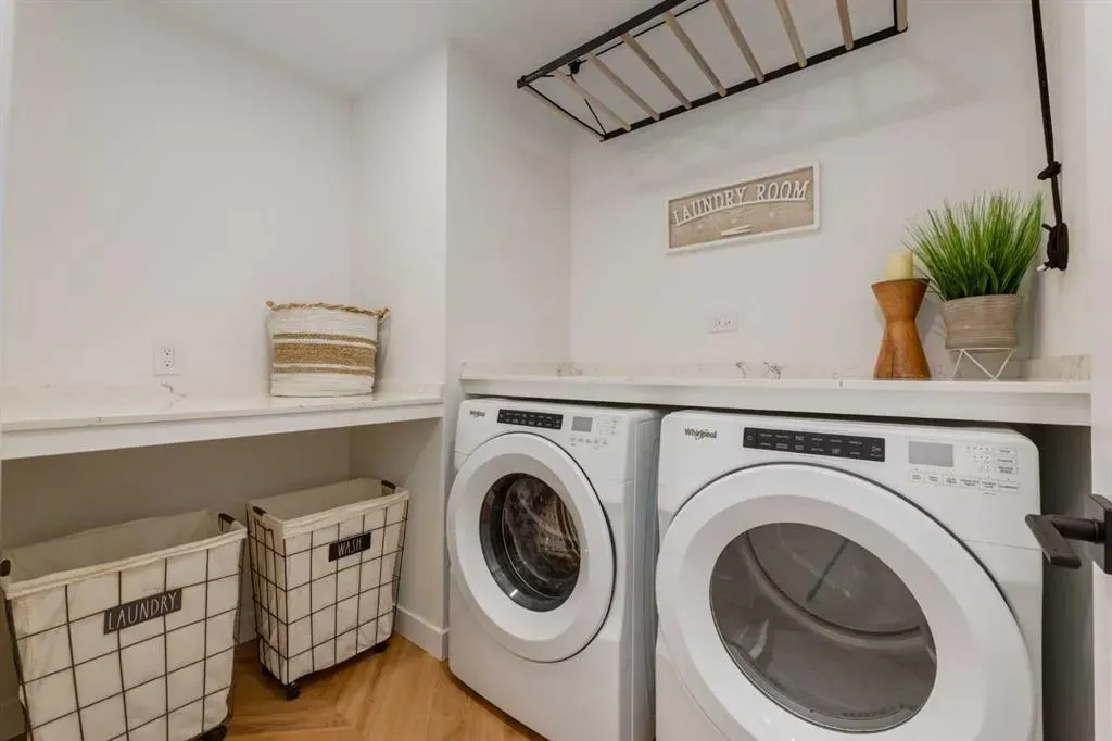 8445 Broadcast Avenue SW, #110