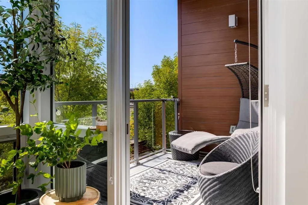 8445 Broadcast Avenue SW, #110