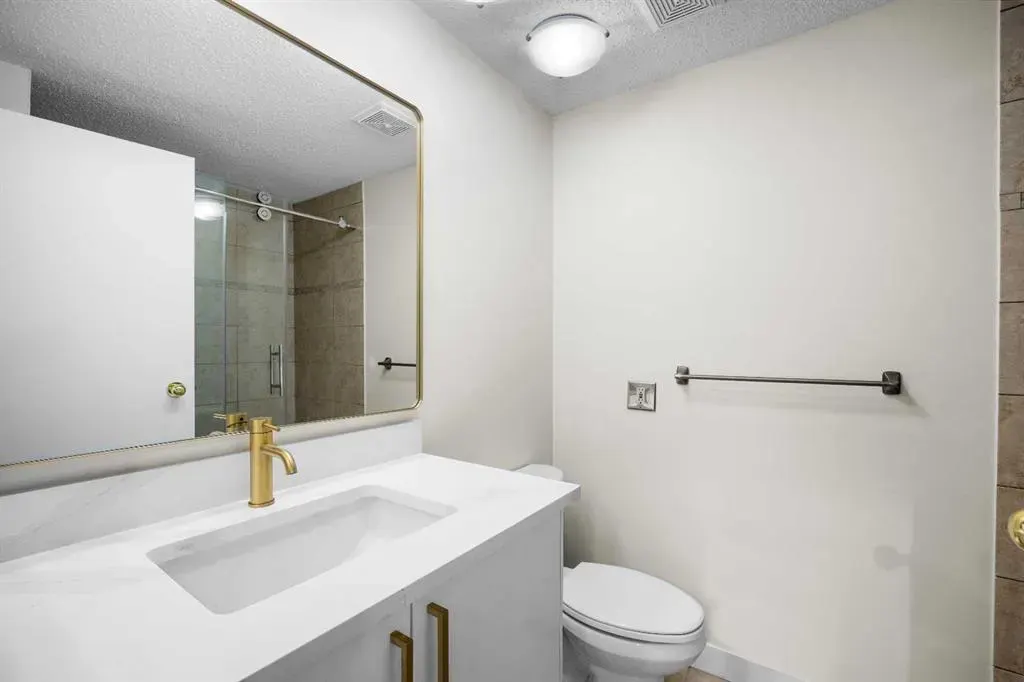 322 Point Mckay Gardens NW