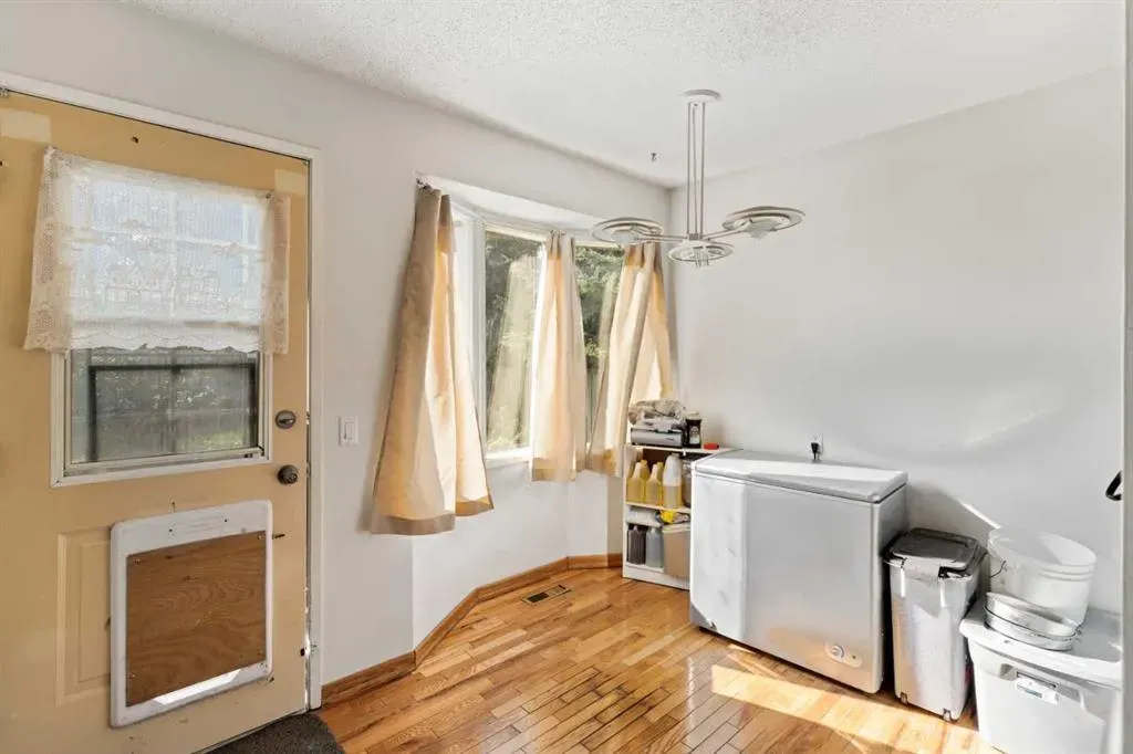 89 Edgedale Drive NW