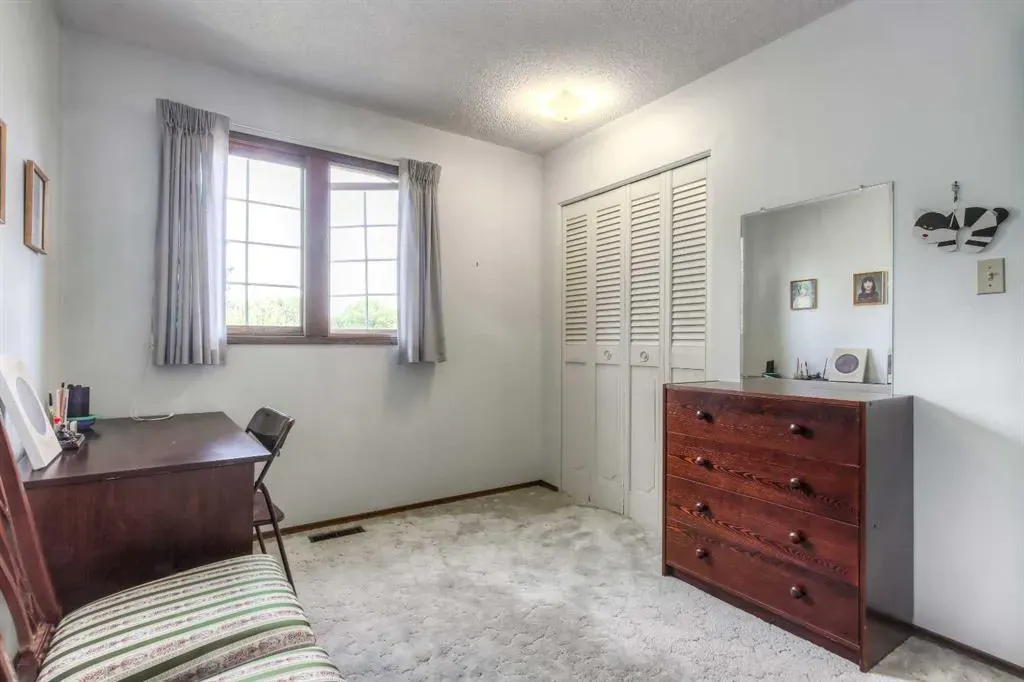 22 Varwood Place NW