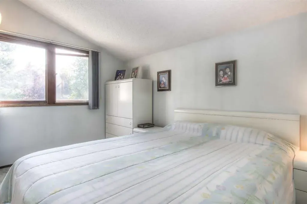 22 Varwood Place NW