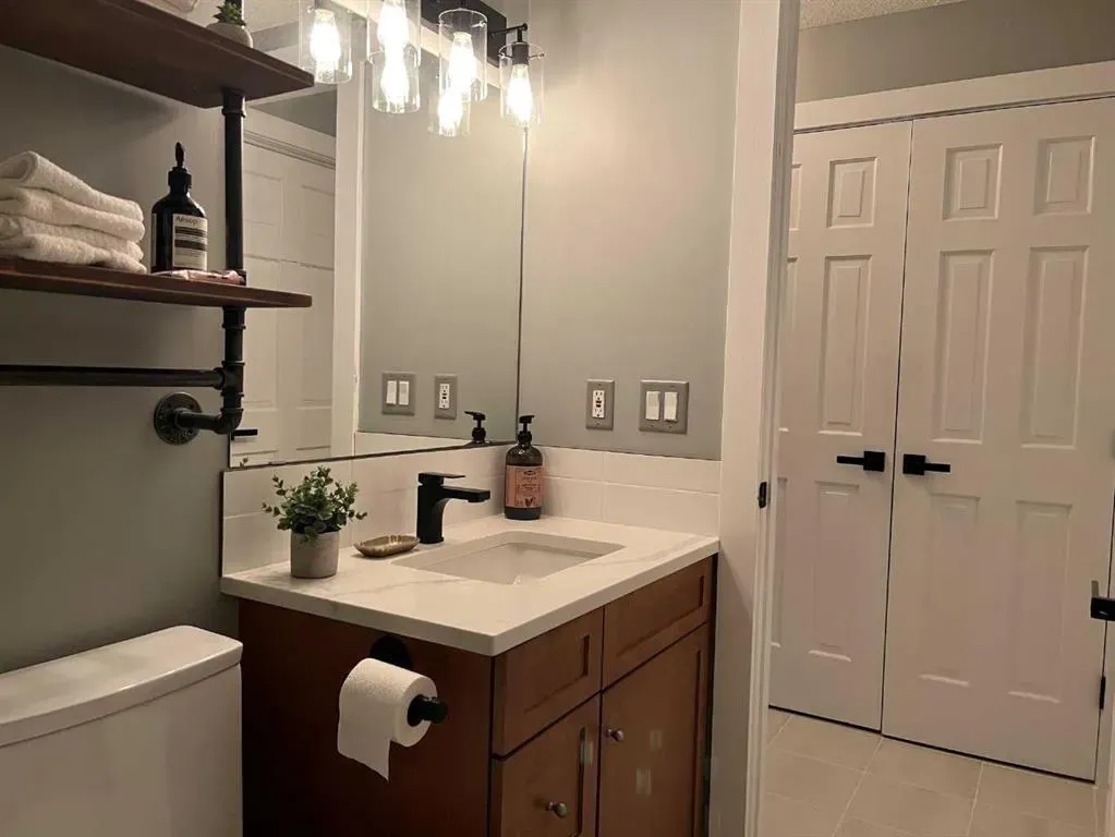 150 Crossbow Place, #109