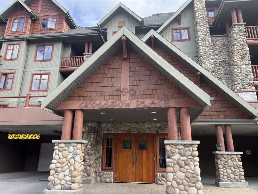 150 Crossbow Place, #109