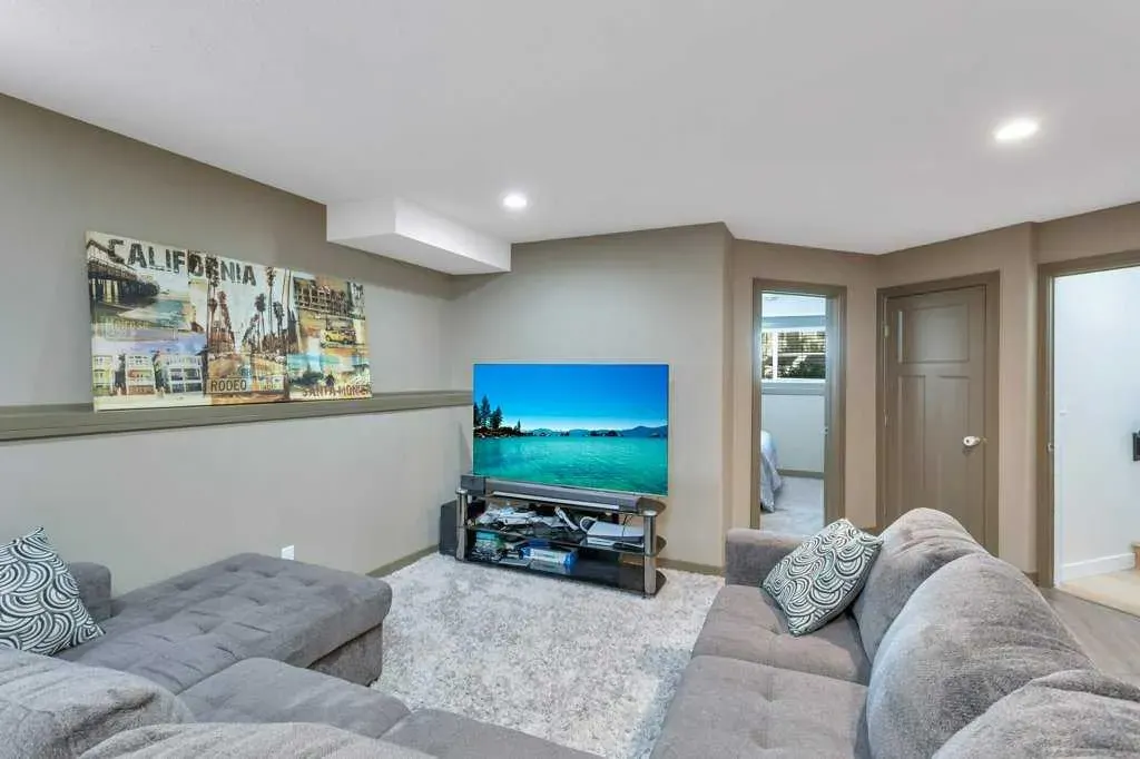 34 Iron Wolf Court