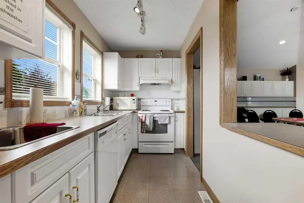 1008 Woodside Way NW, #30