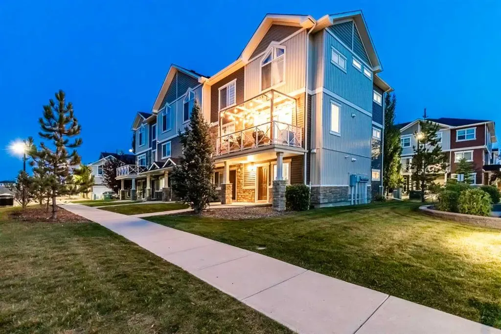 515 Skyview Ranch Grove NE