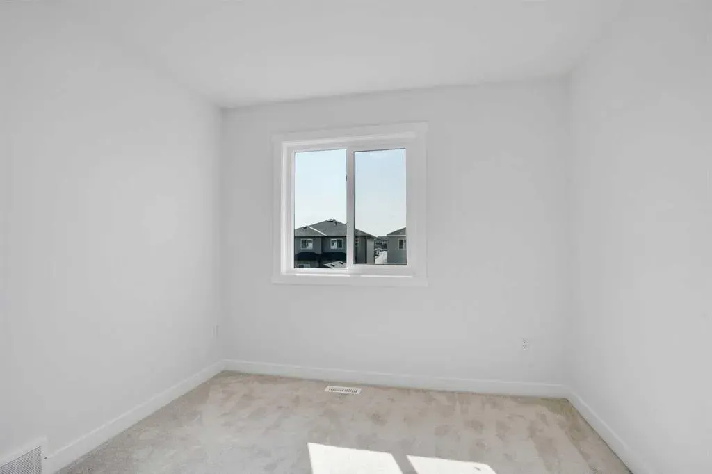 21 Cornerbrook Lane NE