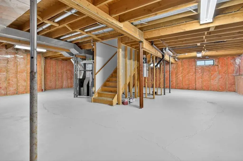 23 Edgepark Way NW