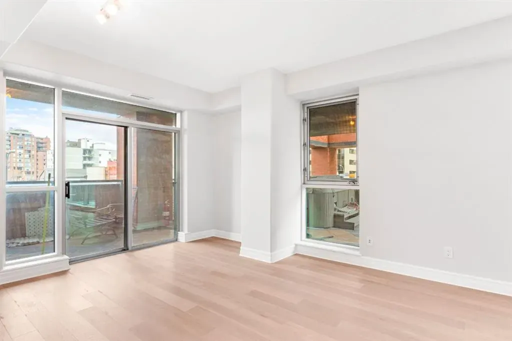 836 15 Avenue SW, #205