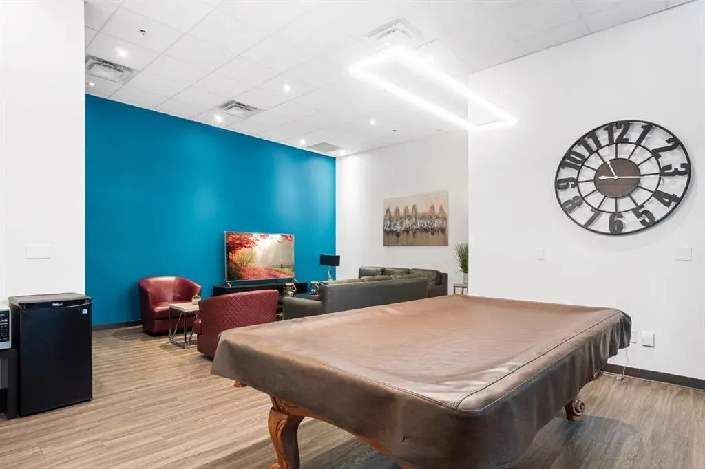 836 15 Avenue SW, #205