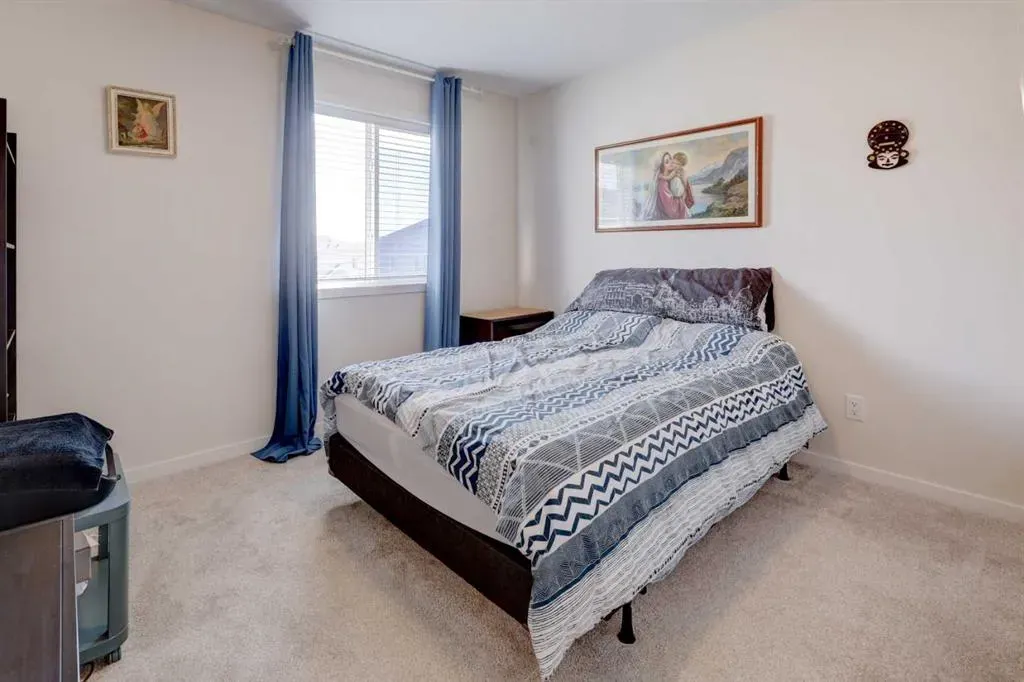113 South Point Court SW