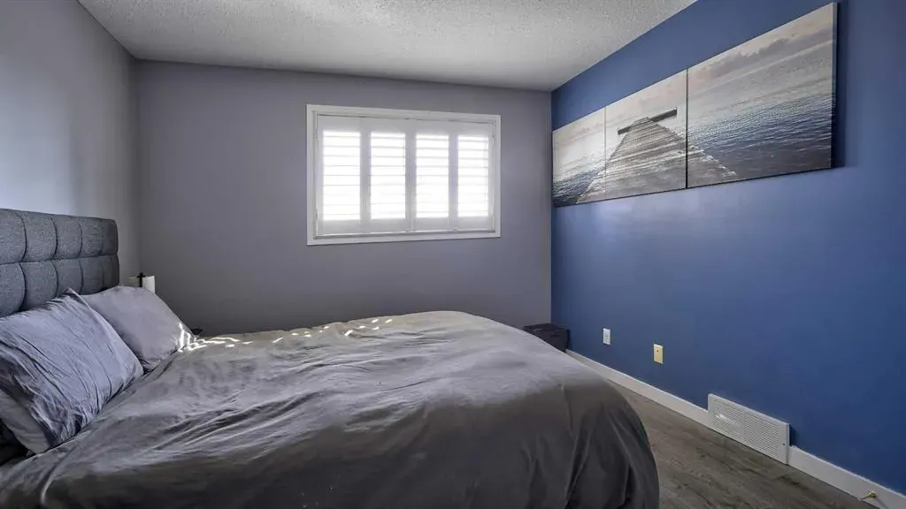 567 Edmonton Trail NE, #9
