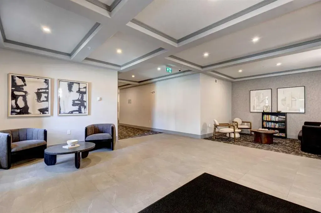 125 Wolf Hollow Crescent SE, #405