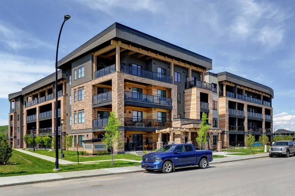 125 Wolf Hollow Crescent SE, #405