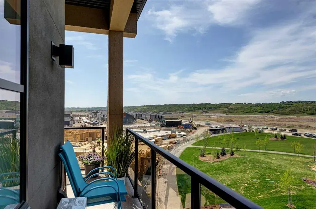 125 Wolf Hollow Crescent SE, #405